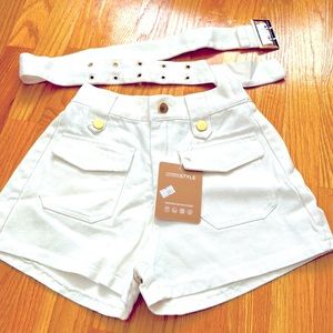 New White Denim Short Size XS